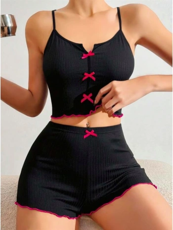 Morliva Pamuklu Siyah Üstüne Pembe Kurdelalı Fitilli Askılı Şortlu Pijama Takımı