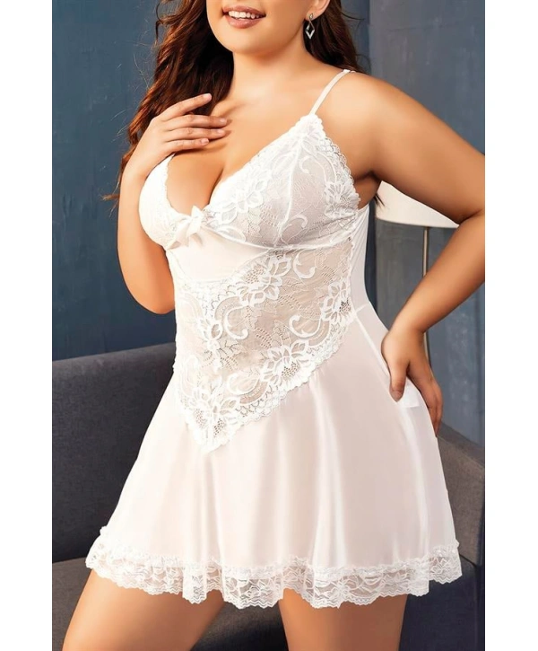 Morliva Büyük Beden Beyaz Dantel İşlemeli İnce Askılı Gecelik