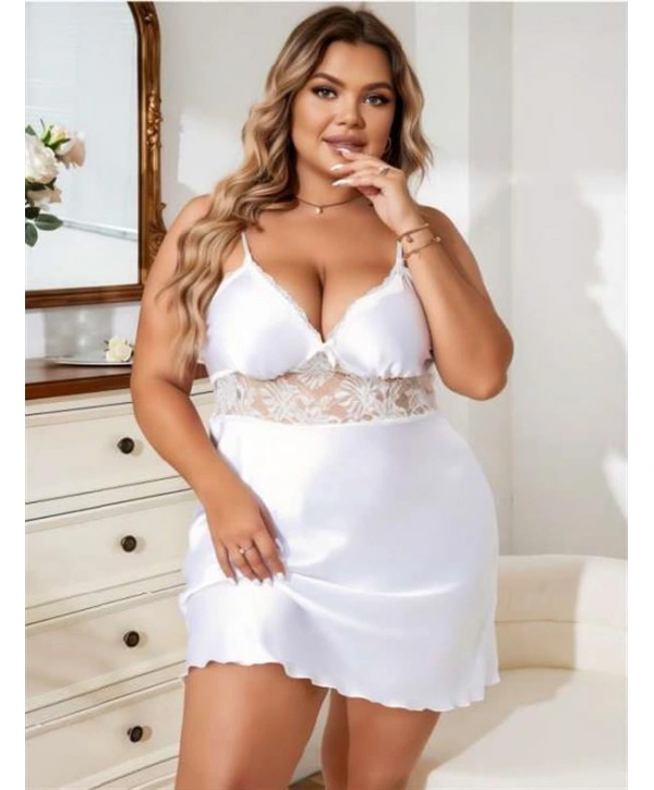 Morliva Büyük Beden Beyaz Dantel İşlemeli Saten Gecelik