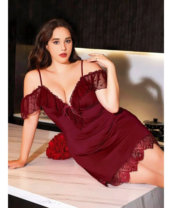 Morliva Büyük Beden Bordo Dantel İşlemeli İnce Askılı Gecelik