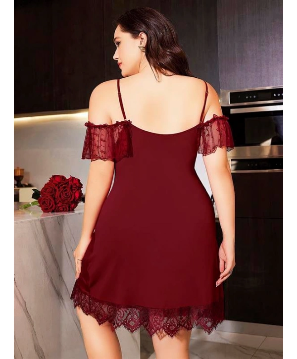 Morliva Büyük Beden Bordo Dantel İşlemeli İnce Askılı Gecelik