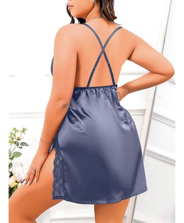 Morliva  Büyük Beden Lacivert Dantel İşlemeli İnce Askılı Saten Fantezi Gecelik