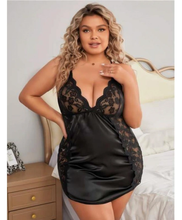 Morliva Büyük Beden Siyah Dantel İşlemeli Saten Gecelik