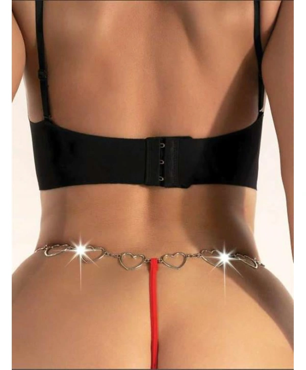 Morliva  Kalpli Metal Aksesuarlı Fantezi Kırmızı String Tanga