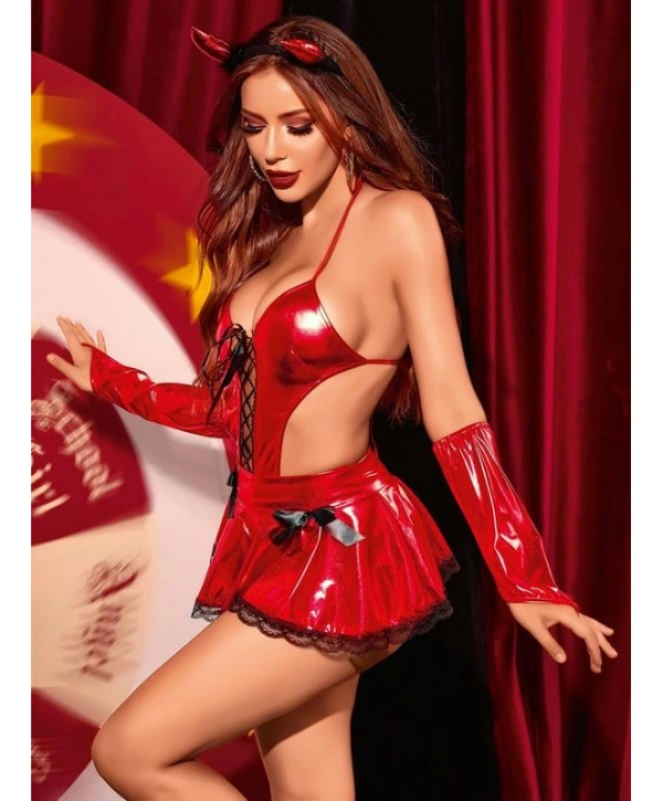 Morliva Kırmızı Dekolteli Mini Etekli Fantezi Parlak Deri Kostüm