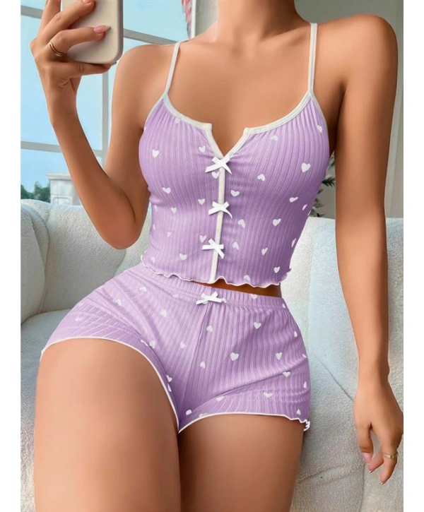Morliva Lila Üstüne Beyaz Kalp Desenli Askılı Şortlu Pijama Takımı