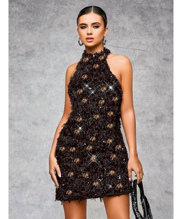 Morliva Özel Tasarım Gümüş Işıltılı Sırt Dekolteli Fantezi Mini Club Elbisesi