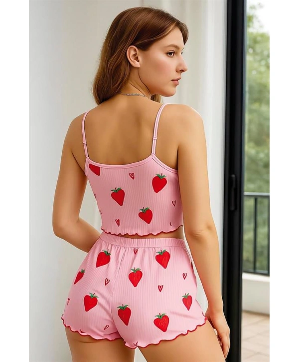 Morliva  Pamuklu Pembe Üstüne Çilek Desen Fitilli Askılı Şortlu Pijama Takımı