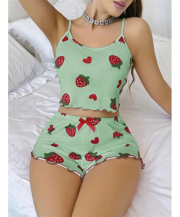 Morliva  Pamuklu Yeşil Üstüne Çilek Desen Fitilli Askılı Şortlu Pijama Takımı