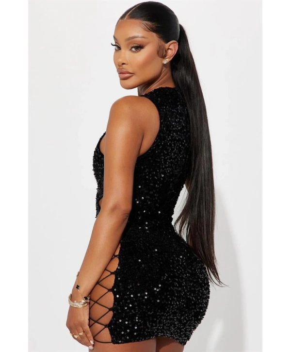 Morliva Pullu Transparan Detaylı Göğüs Dekolteli Mini Fantezi Elbise