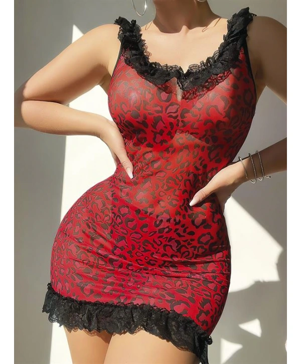 Sırt Dekolteli Kırmızı Leoparlı Gecelik