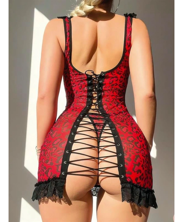 Sırt Dekolteli Kırmızı Leoparlı Gecelik