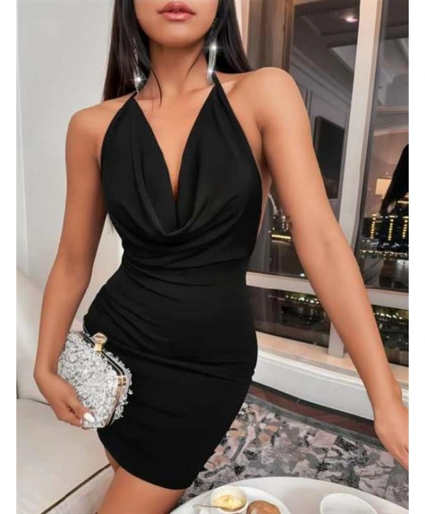 Morliva Siyah Boyundan Bağlamalı Sırt Dekolteli Mini Club Elbisesi