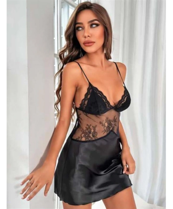 Siyah Dantel Detaylı İnce Askılı Saten Kısa Fantezi Gecelik