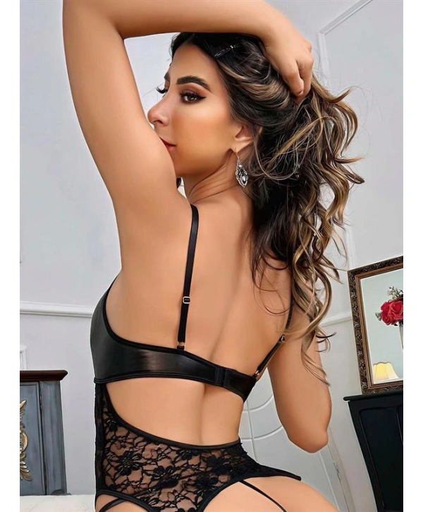 Morliva Siyah Dantel İşlemeli Büstiyerli Fantezi Deri Jartiyer Takımı