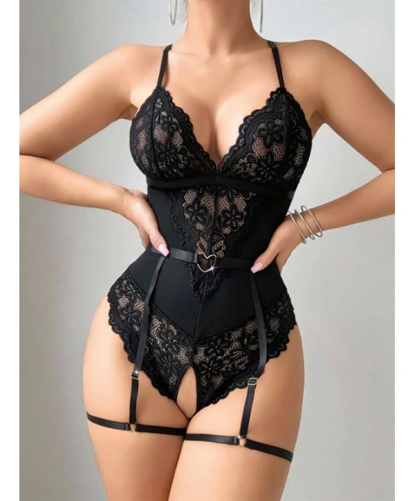 Morliva Siyah Özel Bölgesi Açık Dantel İşlemeli Jartiyer Görünümlü Fantezi Body