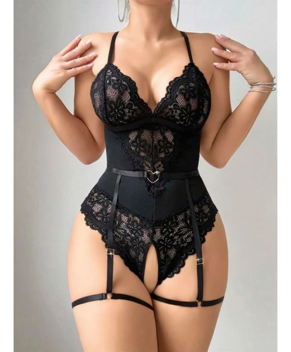 Morliva Siyah Özel Bölgesi Açık Dantel İşlemeli Jartiyer Görünümlü Fantezi Body