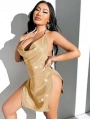 Morliva Özel Tasarım Gold Derin Yırtmaçlı Işıltılı Sırt Dekolteli Degajeli Fantezi Mini Club Elbisesi