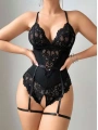 Morliva Siyah Özel Bölgesi Açık Dantel İşlemeli Jartiyer Görünümlü Fantezi Body