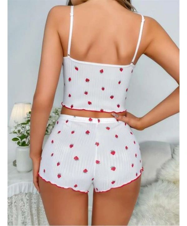 Morliva  Beyaz Çilek Desenli Askılı Şortlu Pijama Takımı