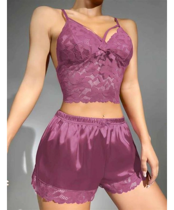 Dantelli Büstiyer İnce Askılı Lila Saten Şortlu Takım