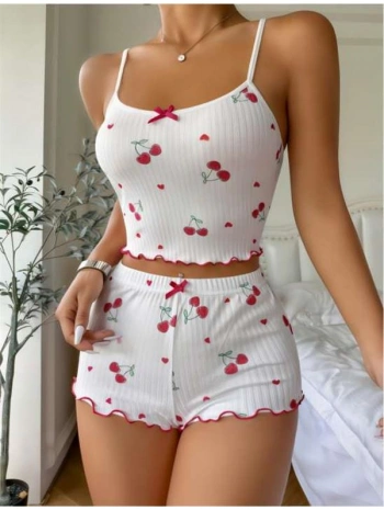 Morliva  Beyaz Kiraz Desenli Askılı Şortlu Pijama Takımı