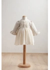Kız Bebek Elbise Bej Fırfır Detaylı ve Dokulu Şıklık (6-36 Ay)