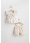 Kız Bebek Flowery 2’li Takım Bej Renk - Fırfırlı Örgü Bluz ve Kabartma Nakışlı Şort (6-36 Ay)