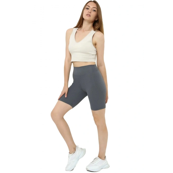 Kadın Gri Fitilli Yüksek Bel Toparlayıcı Push Up Kısa Şort Örme Spor Tayt