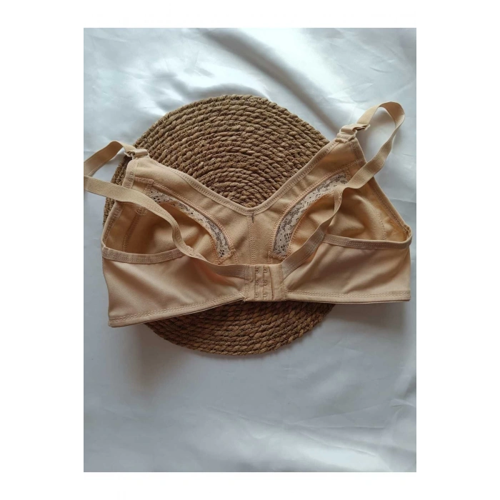 Dantel Detaylı Altı Geniş Bantlı , Ayarlanabilir Askılı , Battal Boy Toparlayıcı Sütyen