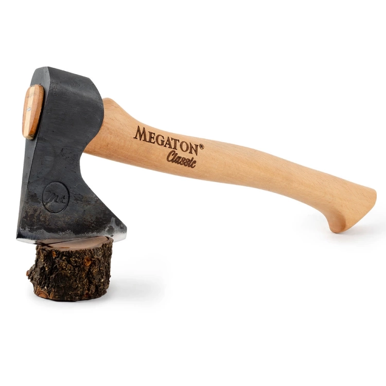 Megaton Classic 38cm Kılıflı Kamp Baltası