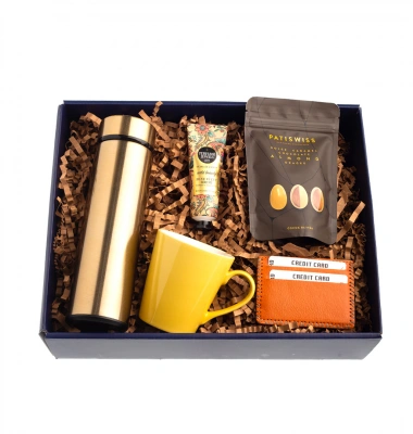 Sevgi Dolu Hediye Kutusu