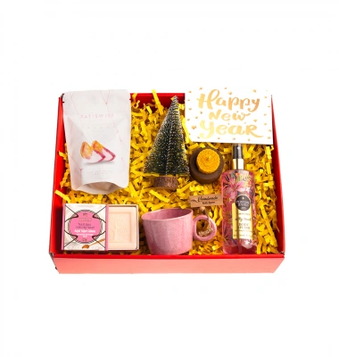 Pembe Yılbaşı Hediye Kutusu