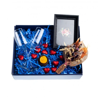 Sevgiliye Hediye Kutusu