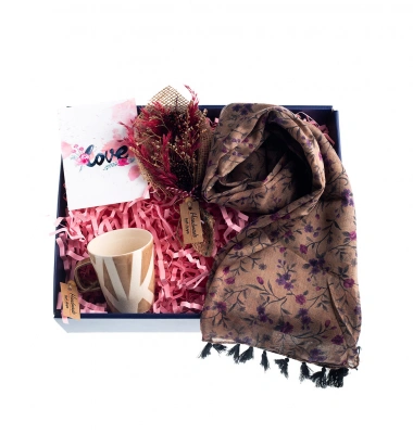 Kahverengi Hediye Kutusu