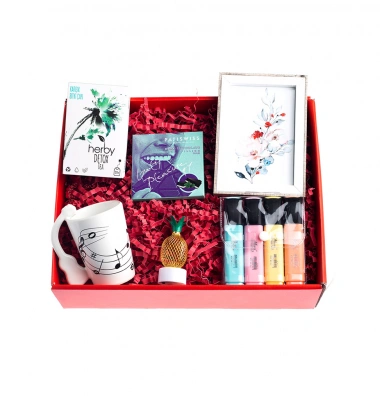 Nota Dolu Hediye Kutusu