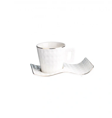 Dokulu Beyaz Porselen Fincan