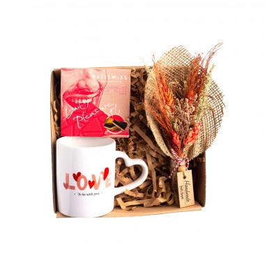Kırmızı Aşk Hediye Kutusu