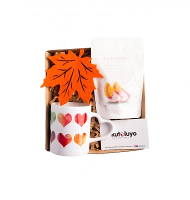 Kırmızı Kalpler Hediye Kutusu