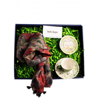 Şık Kadın Hediye Kutusu