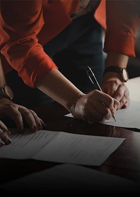 Kutuluyo farkıyla kurumsal imajınızı güçlendirerek rakipleriniz arasından sıyrılın, marka bilinirliğinizi artırın, sürdürülebilir iş birlikleri kurun!