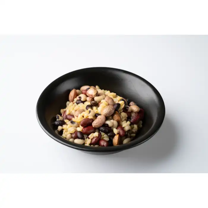 MEKSİKA FASÜLYELİ VEGAN SALATA MİX 250 gr/1 Porsiyon