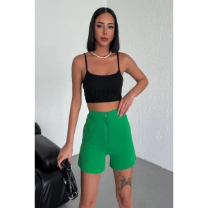 Tarz Ve Rahatlığı Bir Arada Sunan Yüksek Bel Esnek Likralı Krep Şort Yeşil