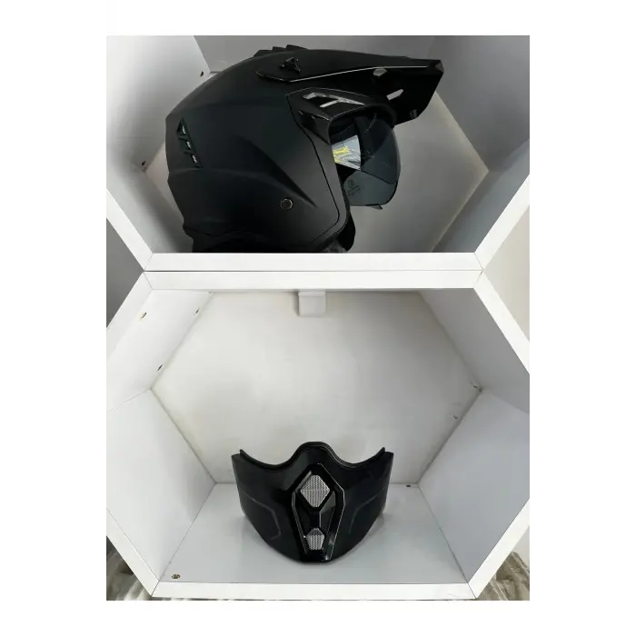 Kask X1-x Seul Çene Çıkan Mat Siyah