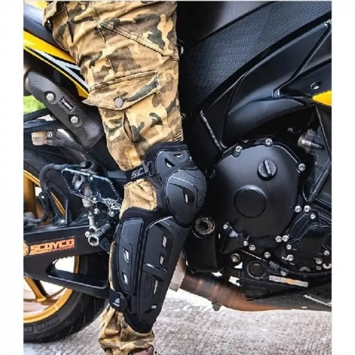 K26 Profesyonel Mafsallı Dizlik