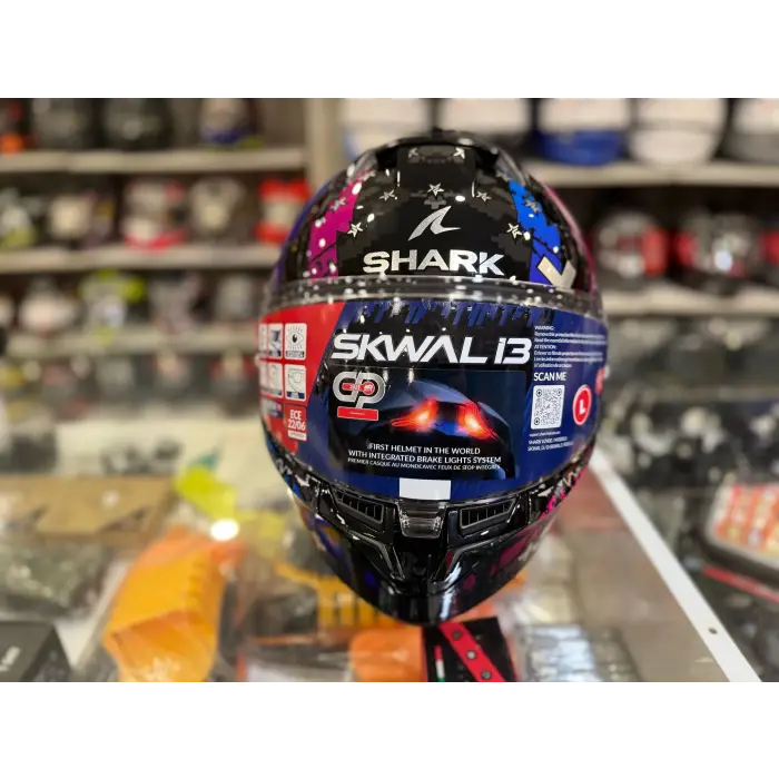 KASK SHARK SKWAL İ3 HELLCAT +RENKLİ CAM