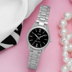 Casio LTP-V005D-1BUDF Kadın Kol Saati