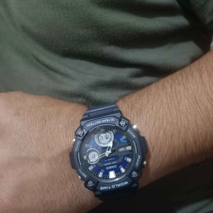 Casio AEQ-120W-2AVDF Erkek Kol Saati