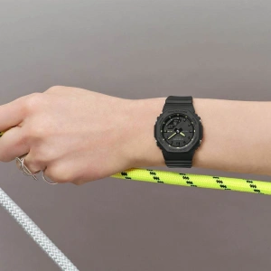 Casio G-SHOCK GMA-P2100SA-1A2DR Kadın Kol Saati