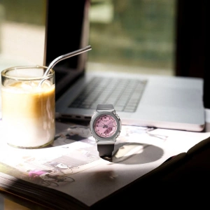 Casio G-Shock Women GM-S2110SR-1ADR Kol Saati